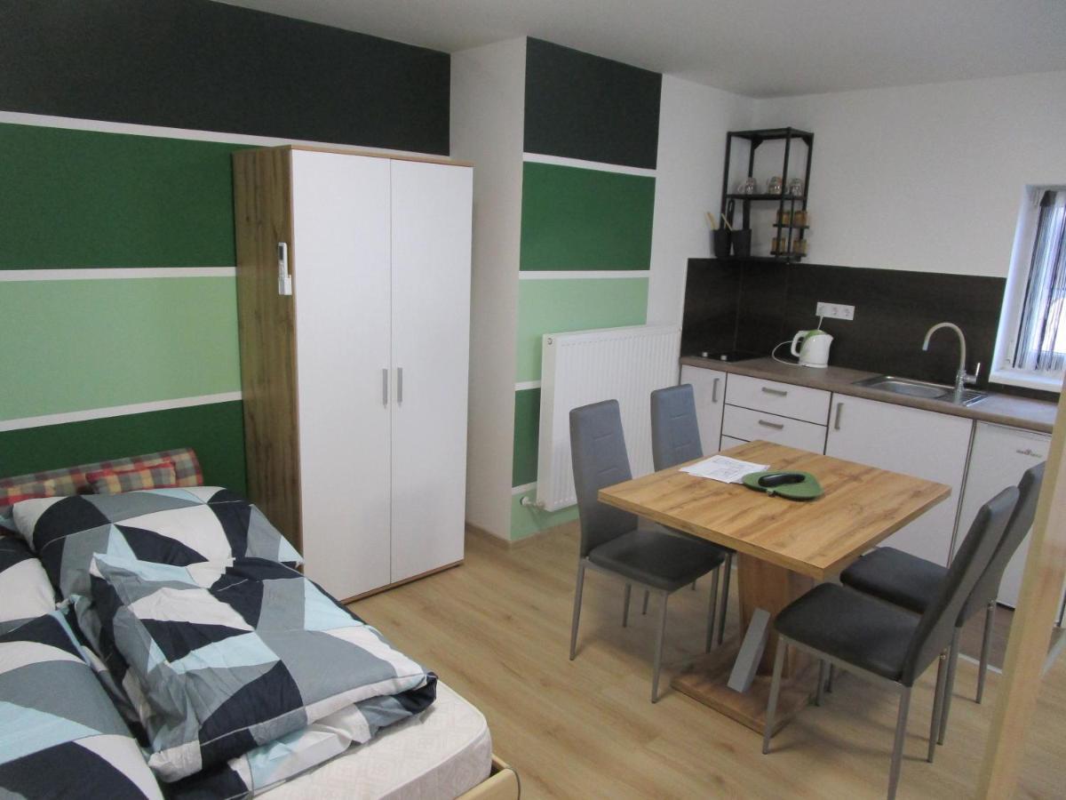 Veroland Maganszallashely Hódmezővásárhely Buitenkant foto