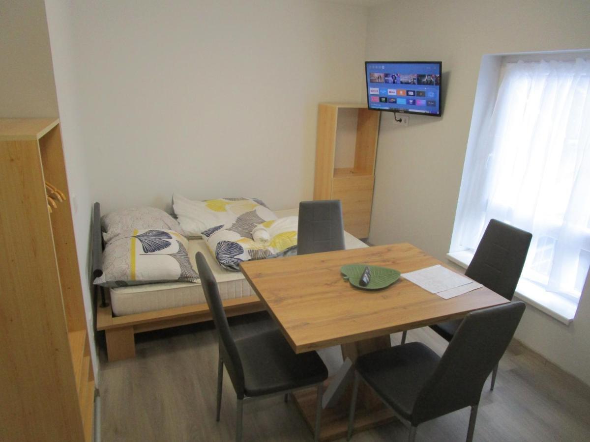 Veroland Maganszallashely Hódmezővásárhely Buitenkant foto